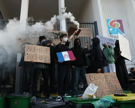 Recently Appointed France's PM Faces Mounting Pressure as Countrywide Protests Disrupt Schools and Transportation